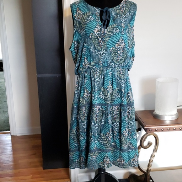 LC Lauren Conrad Dresses & Skirts - LC Sleeveless Boho dress